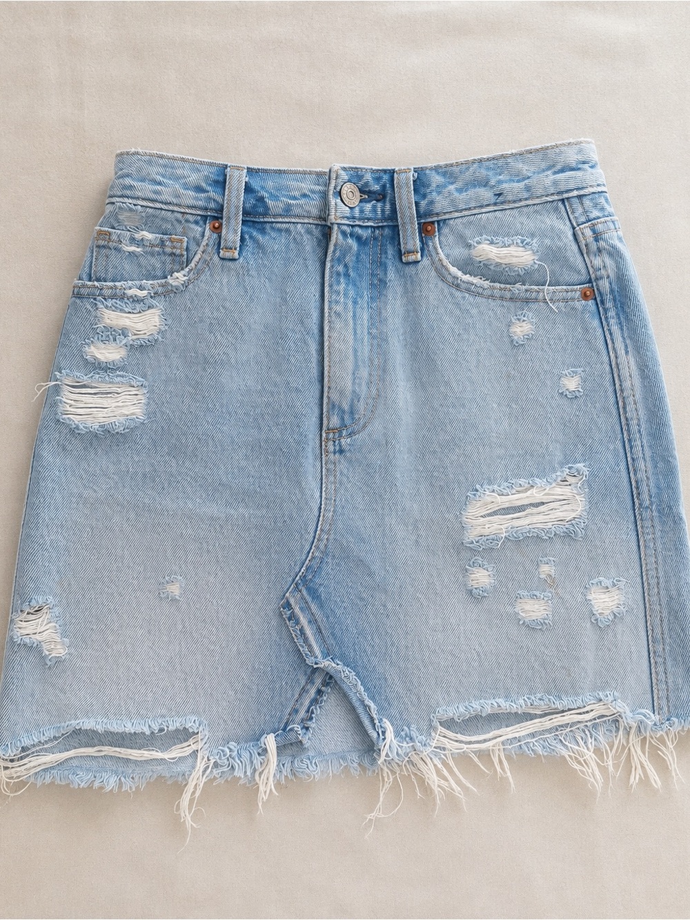Abercrombie & Fitch Light Wash Distressed Denim Shorts
